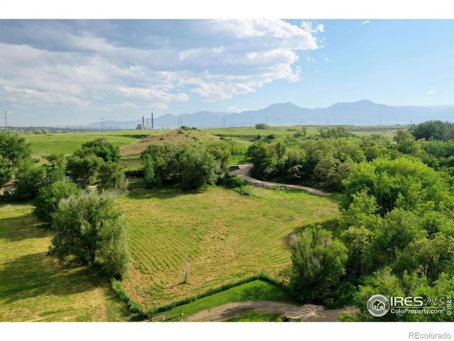6903 Valmont Road, Boulder, CO 80301