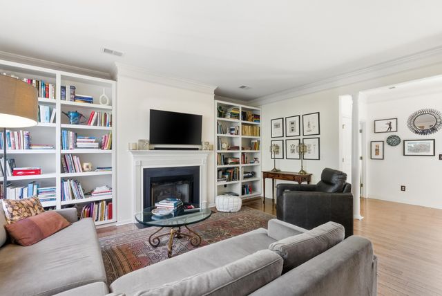 150 Brady Street, Charleston, SC 29492