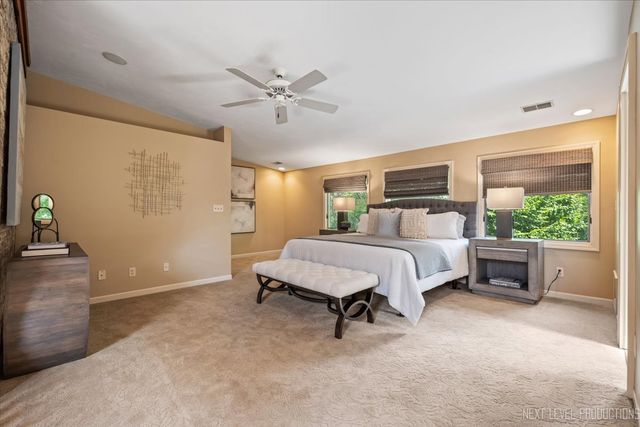 301 Country Club Place, Geneva, IL 60134