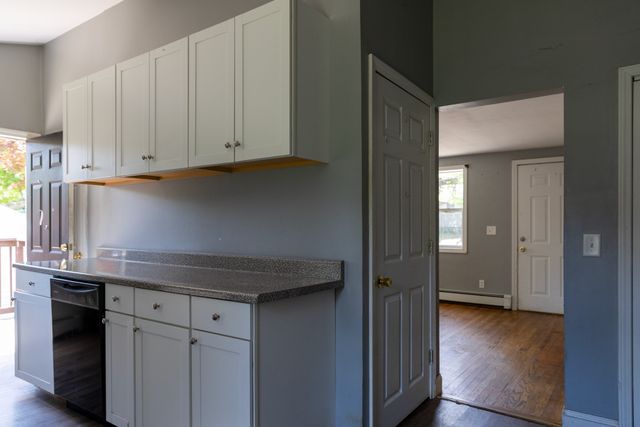 6 Kathy Ave, Coventry, RI 02816