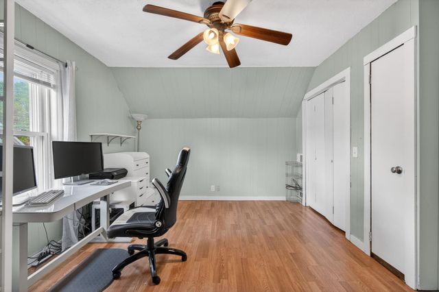 16 Artillery Lane, Nashua, NH 03064