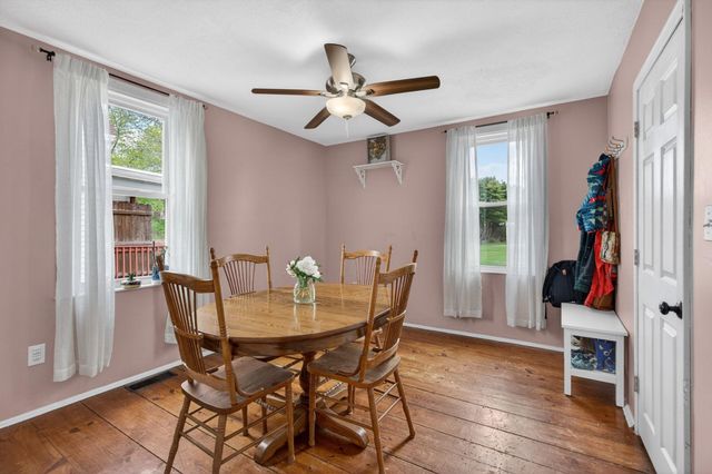 16 Artillery Lane, Nashua, NH 03064
