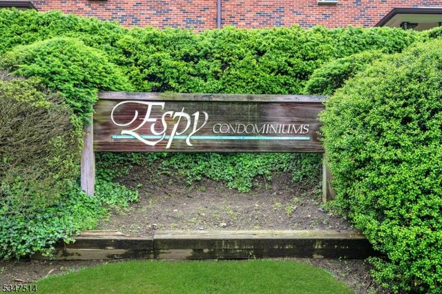 47 Espy Rd 16A, Caldwell Boro Twp., NJ 07006