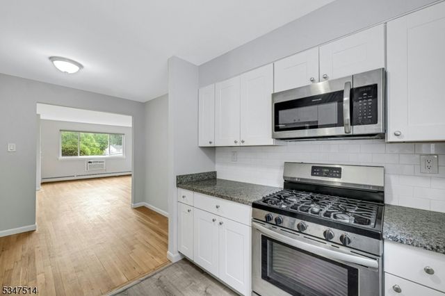 47 Espy Rd 16A, Caldwell Boro Twp., NJ 07006