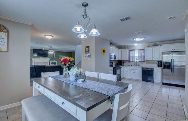 715 W Trickey Lane, Jacksonville, AR 72076
