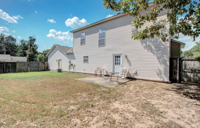715 W Trickey Lane, Jacksonville, AR 72076