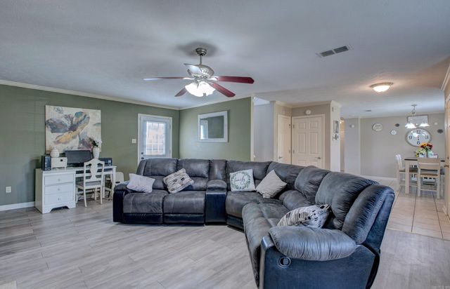 715 W Trickey Lane, Jacksonville, AR 72076