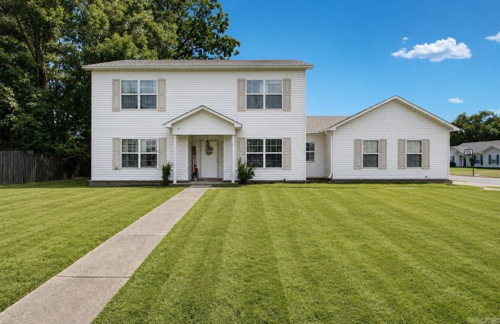 715 W Trickey Lane, Jacksonville, AR 72076