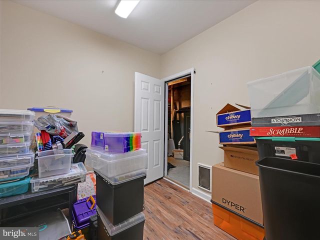 9 BULLRUSH LDG, Elizabethtown, PA 17022