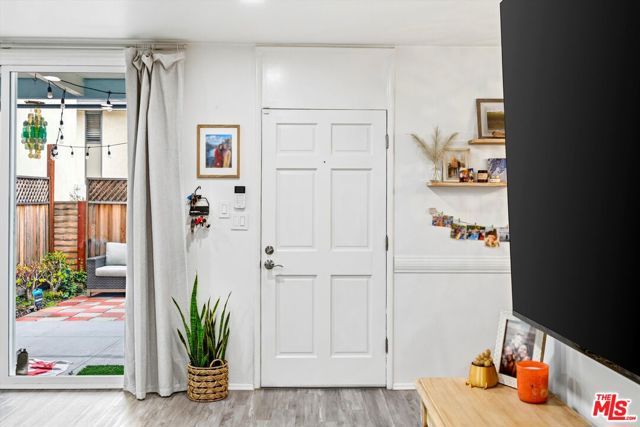 211 Cypress Street, Newport Beach, CA 92661