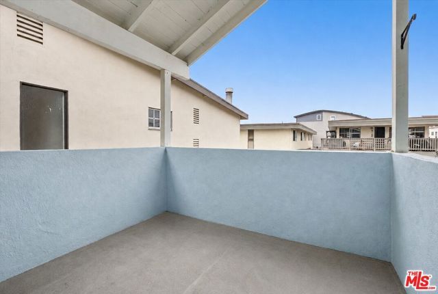 211 Cypress Street, Newport Beach, CA 92661