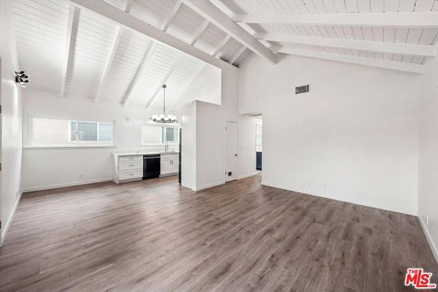 211 Cypress Street, Newport Beach, CA 92661
