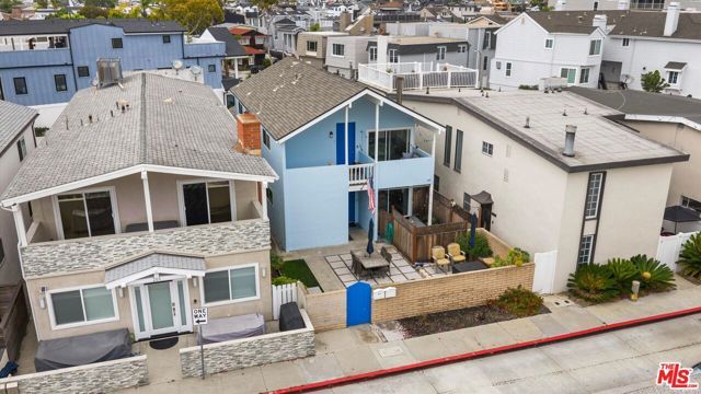 211 Cypress Street, Newport Beach, CA 92661