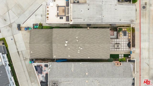 211 Cypress Street, Newport Beach, CA 92661