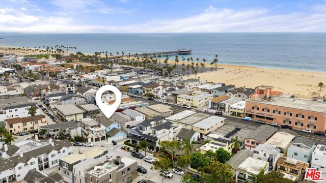 211 Cypress Street, Newport Beach, CA 92661