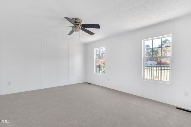 6601 Clearwater Drive, Oxford, NC 27565