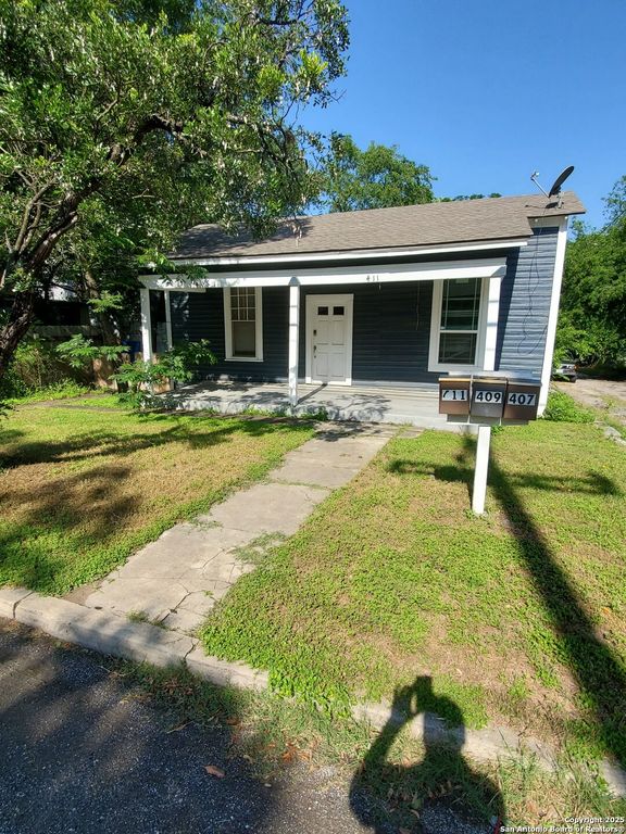 707 W CRAIG PL, San Antonio, TX 78212