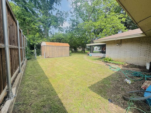1925 Normandy Drive, Irving, TX 75060