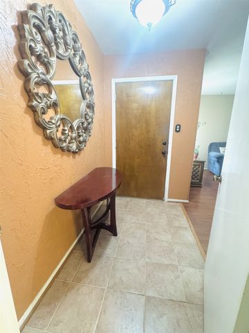 1925 Normandy Drive, Irving, TX 75060