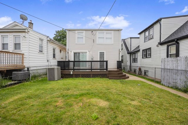 3447 N Osage Avenue, Chicago, IL 60634
