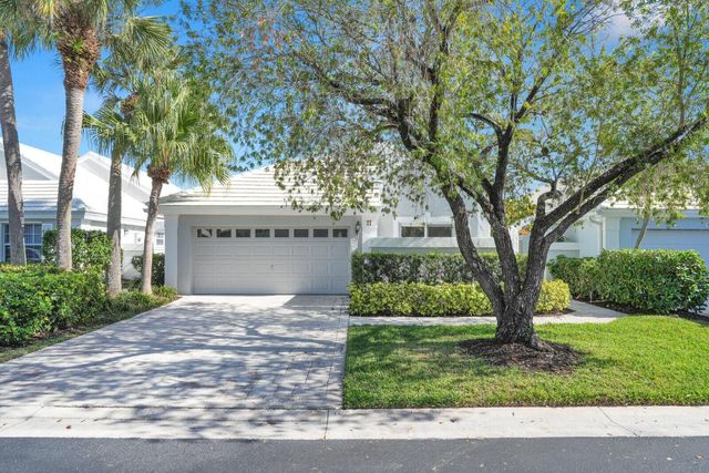 21 Selby Lane, Palm Beach Gardens, FL 33418
