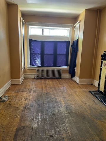 3339 W Flournoy Street, Chicago, IL 60624