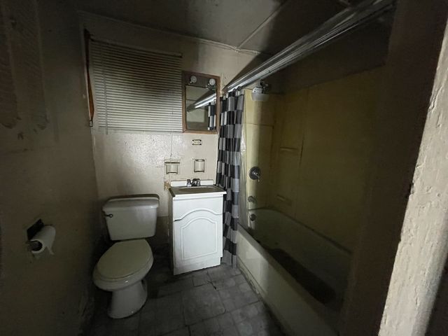 3339 W Flournoy Street, Chicago, IL 60624
