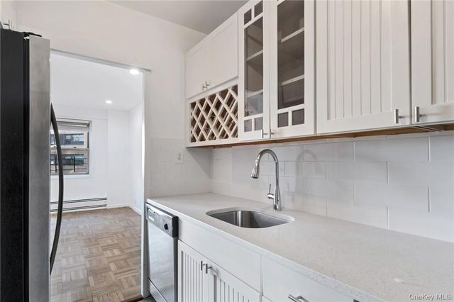 2 Fordham Hill Oval 6H, Bronx, NY 10468