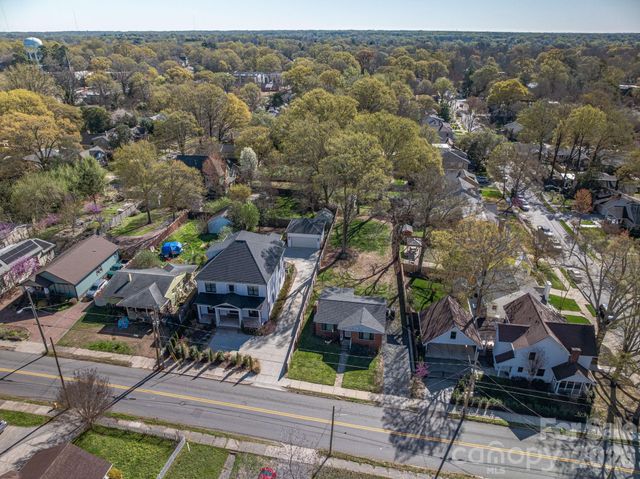 1642 Hawthorne Lane, Charlotte, NC 28205