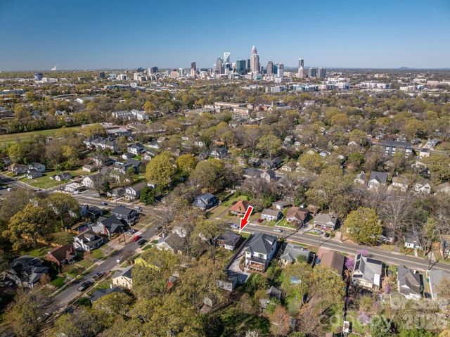 1642 Hawthorne Lane, Charlotte, NC 28205