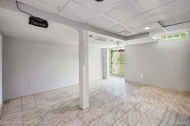 33180 Glengary Court, Sterling Heights, MI 48310