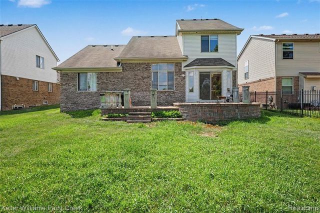 33180 Glengary Court, Sterling Heights, MI 48310