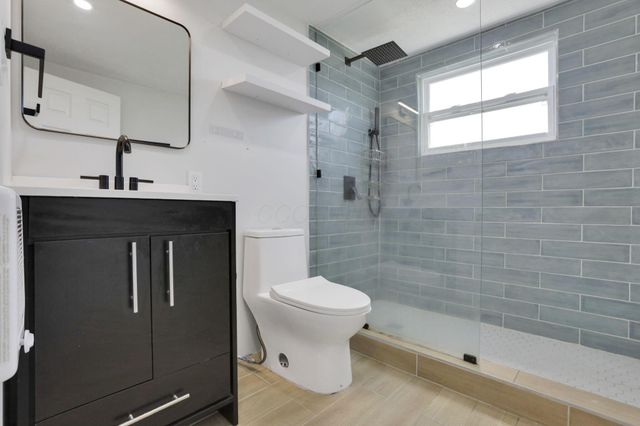 841 Saint Clair Avenue, Columbus, OH 43201