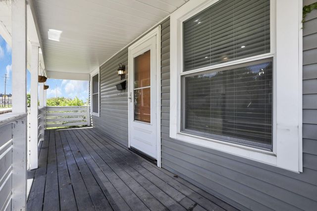 841 Saint Clair Avenue, Columbus, OH 43201
