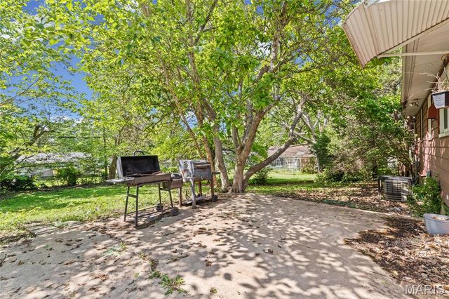 1708 Dellwood Court, St Louis, MO 63136