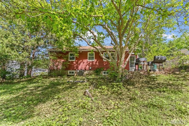 1708 Dellwood Court, St Louis, MO 63136
