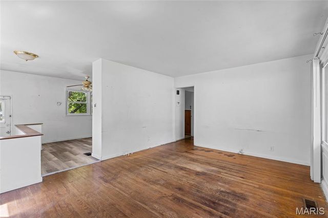 1708 Dellwood Court, St Louis, MO 63136