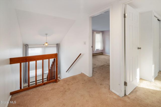 62 Arrowwood Place, Malta, NY 12020