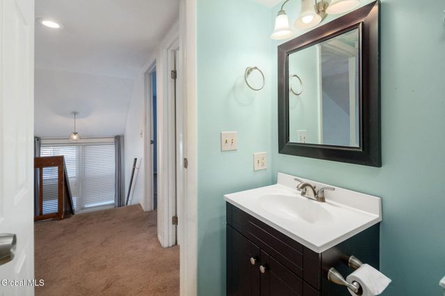 62 Arrowwood Place, Malta, NY 12020