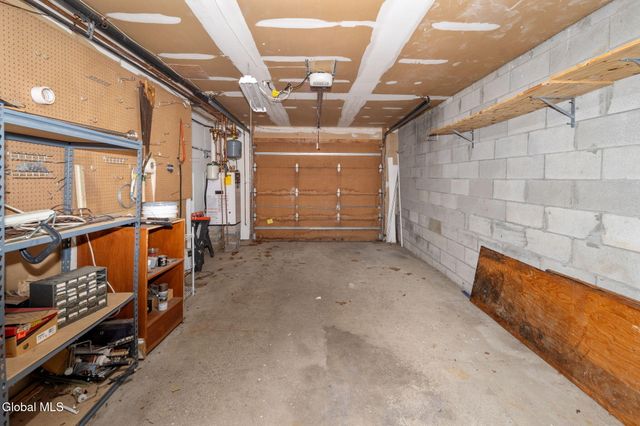 62 Arrowwood Place, Malta, NY 12020