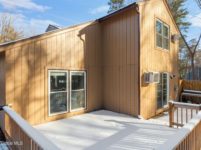 62 Arrowwood Place, Malta, NY 12020