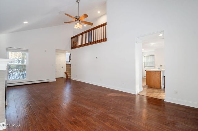 62 Arrowwood Place, Malta, NY 12020