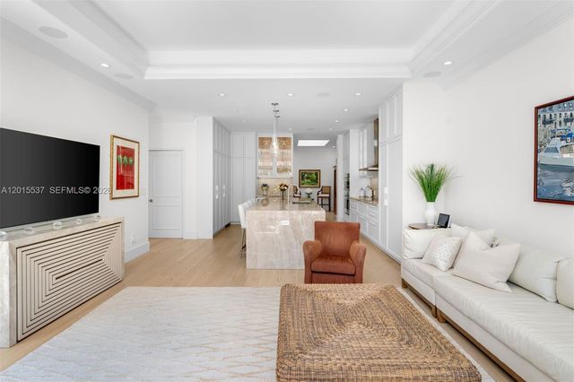 3 Turtle Walk, Key Biscayne, FL 33149
