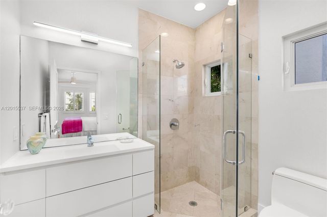 3 Turtle Walk, Key Biscayne, FL 33149