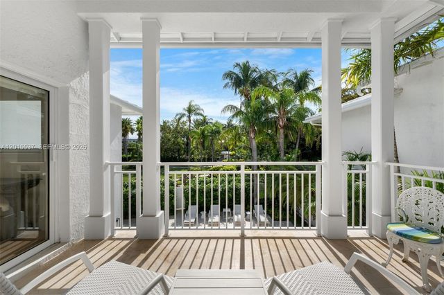 3 Turtle Walk, Key Biscayne, FL 33149