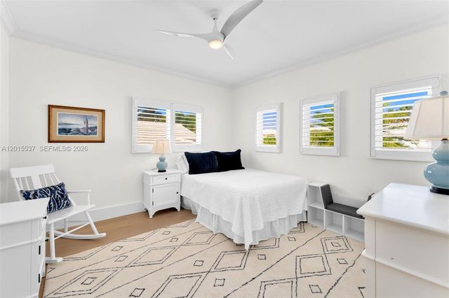 3 Turtle Walk, Key Biscayne, FL 33149