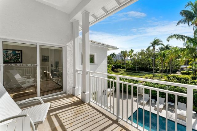 3 Turtle Walk, Key Biscayne, FL 33149