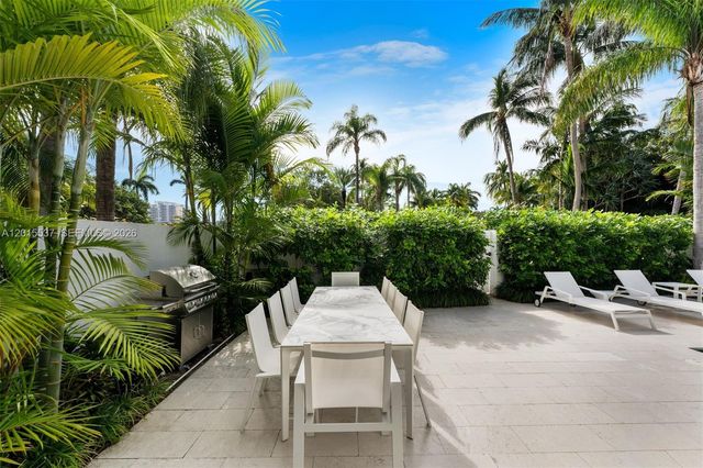 3 Turtle Walk, Key Biscayne, FL 33149