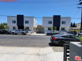 2754 W 12th Street, Los Angeles, CA 90006