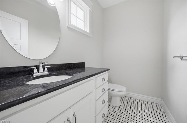 2002 Anthony PL, Suffolk, VA 23432